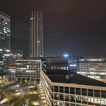 ברטיסלאבה Stylish Panorama City Family Suite מראה חיצוני תמונה